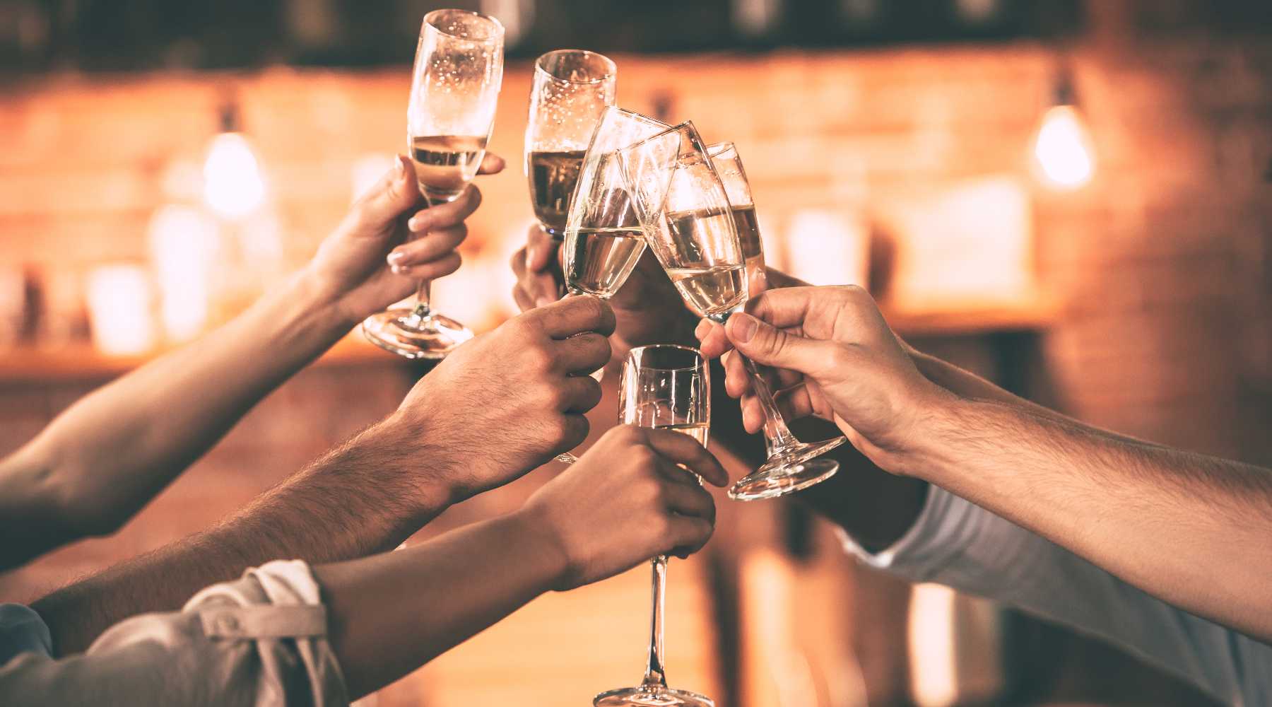 Pet Nat vs Sparkling Wine: What’s the Difference?