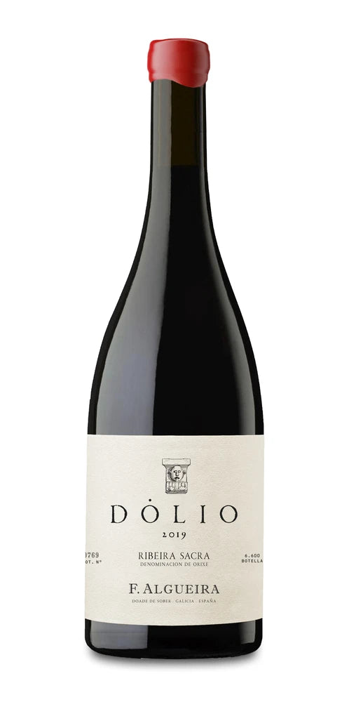 A bottle of 2019 Algueira Dolio 750ml Red Wine