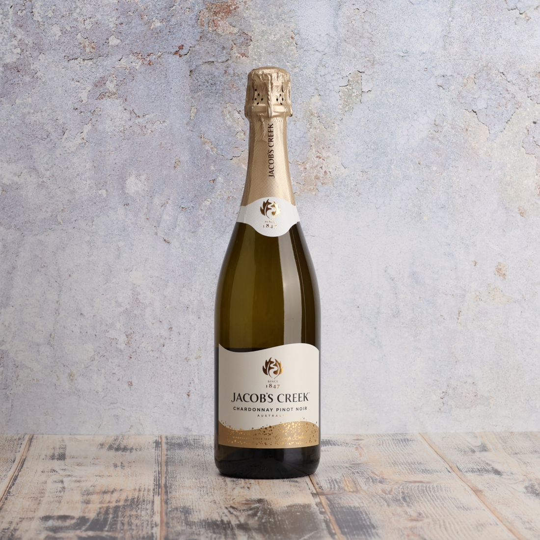 A bottle of NV Jacobs Creek Classic Sparkling Chardonnay Pinot Noir 750ml Sparkling Wine