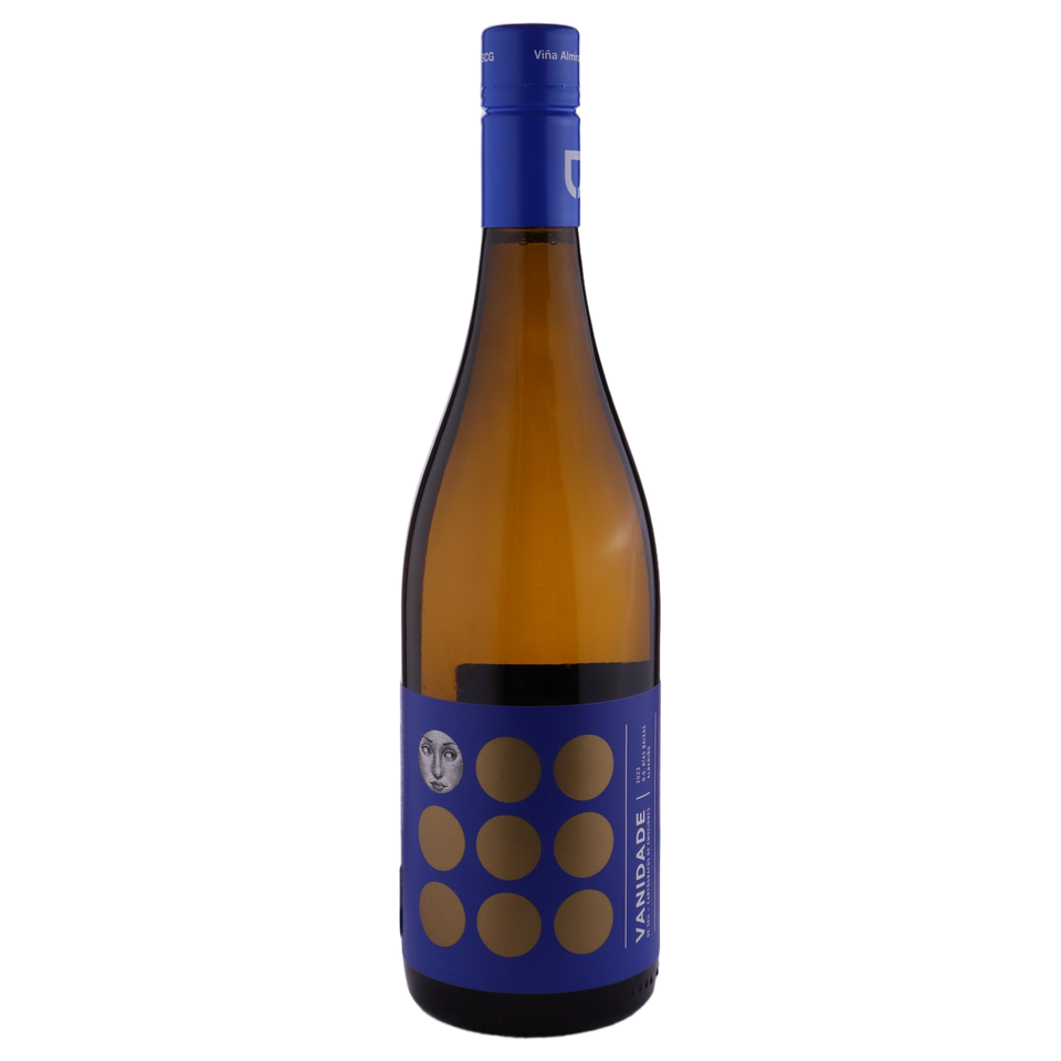 A bottle of Vanidade Albarino 2023 750ml White Wine