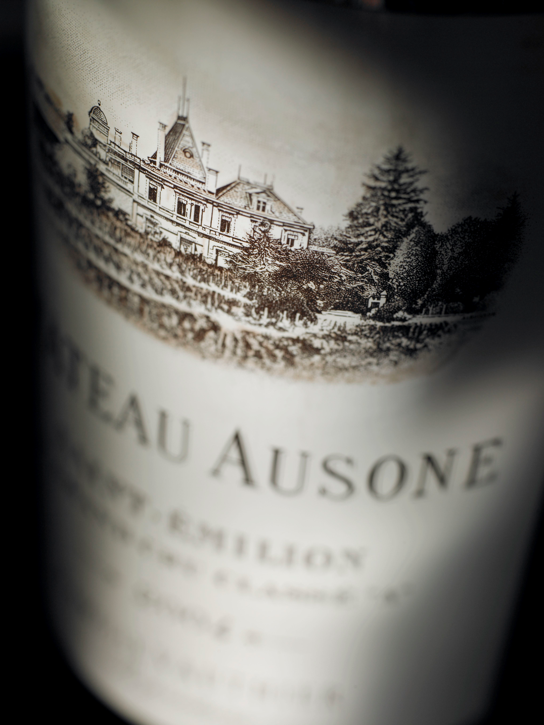 2014 Ausone (ITM182217) single bottle shot