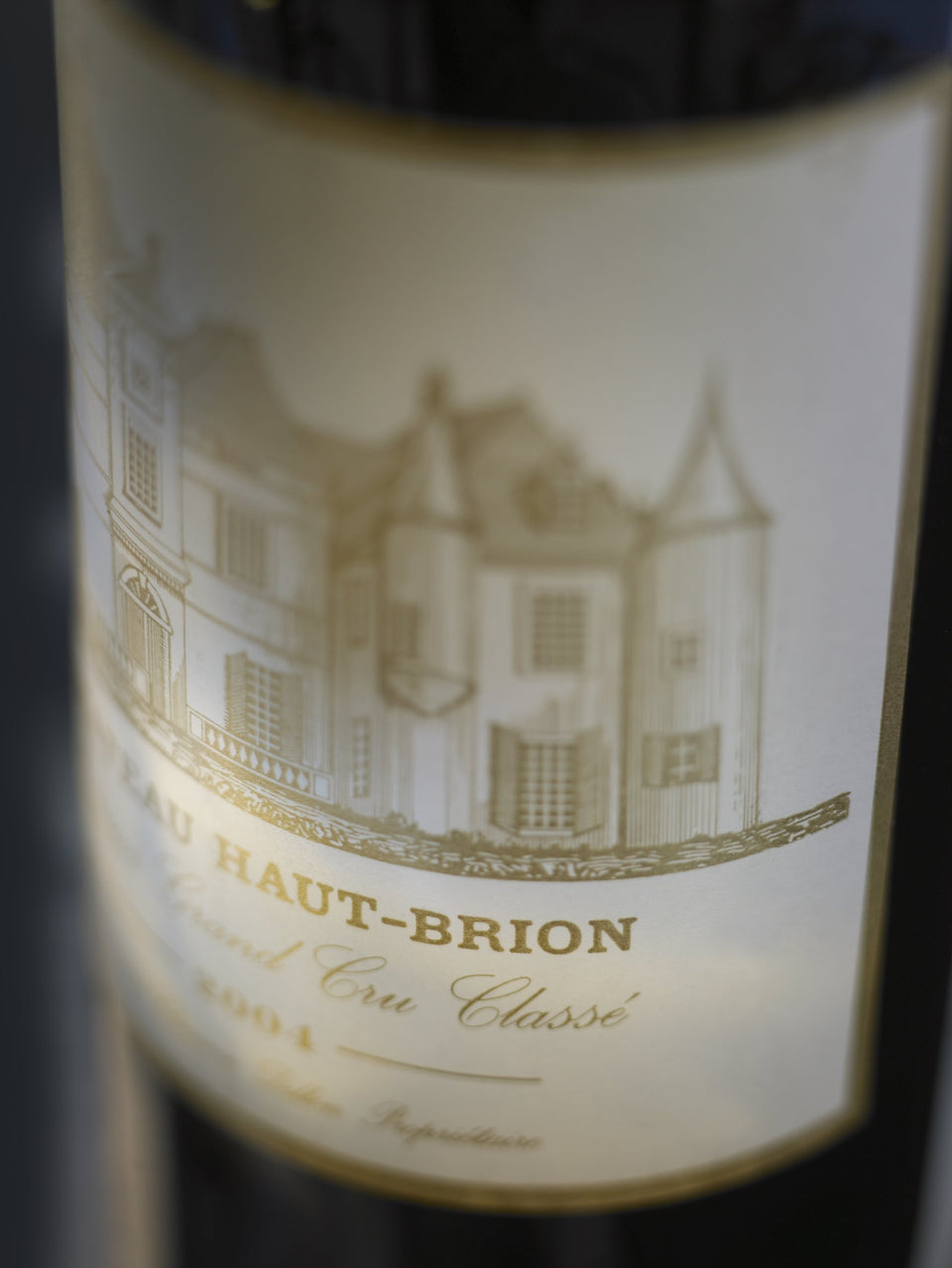 2009 Haut Brion (ITM155259) single bottle shot