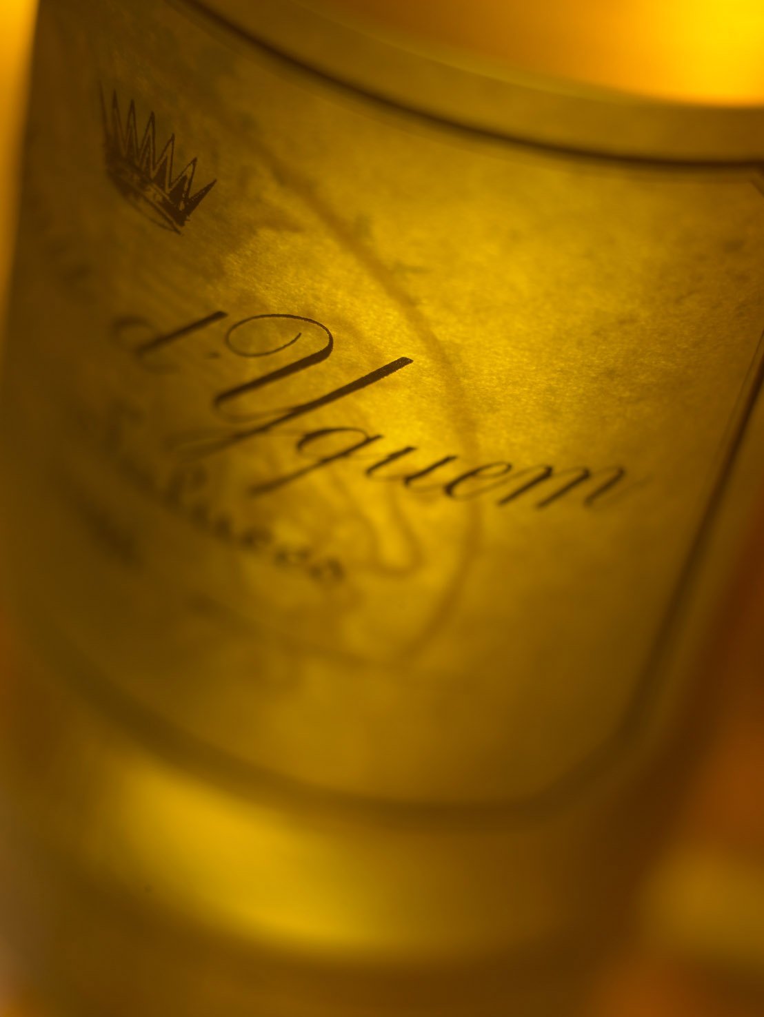 2016 Yquem (ITM140804) single bottle shot